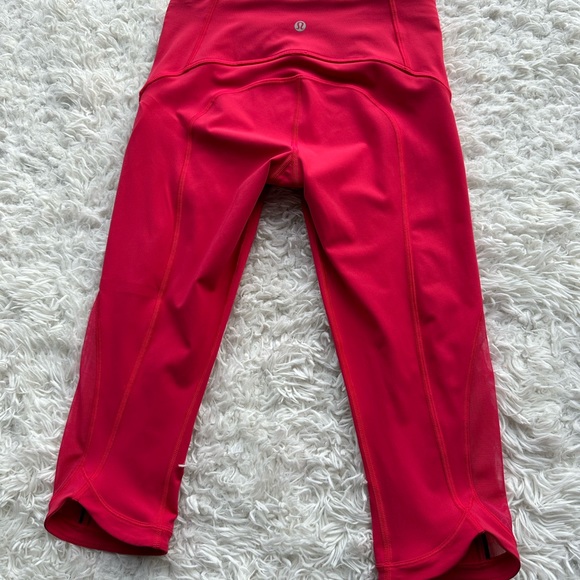 Lululemon Women's Sun Runner Crop Fuchsia Pink Leggings Size 4 - Picture 7 of 15
